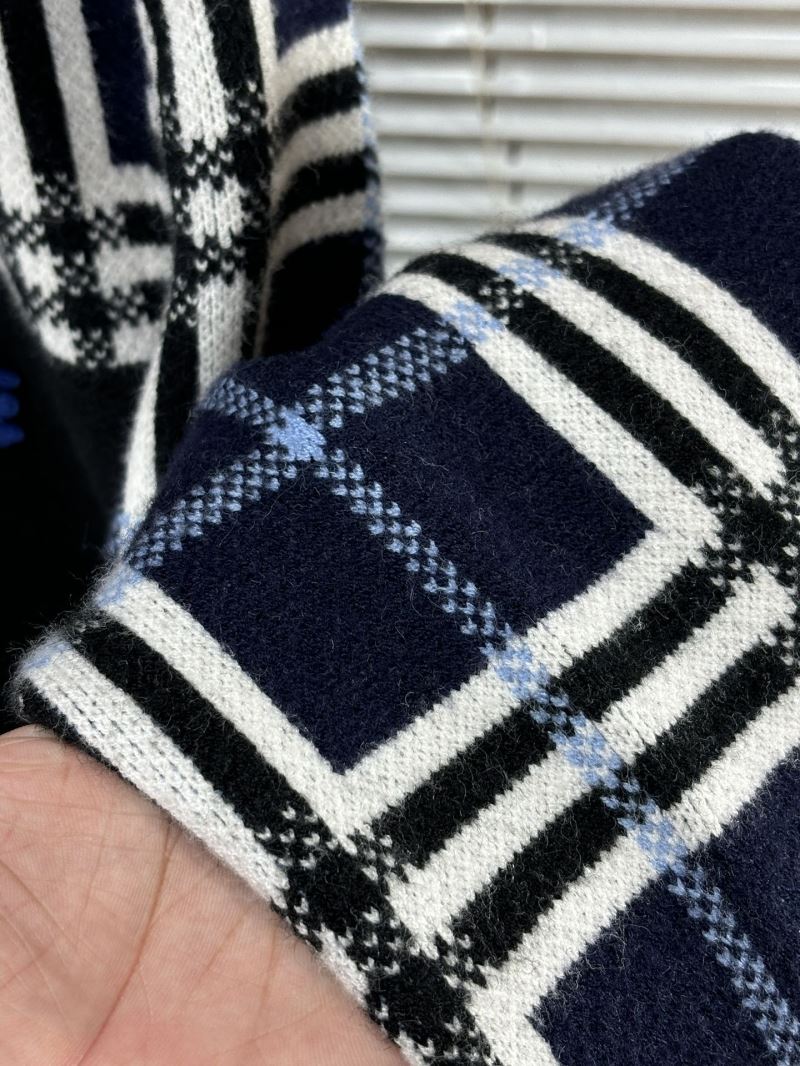 Burberry Sweaters